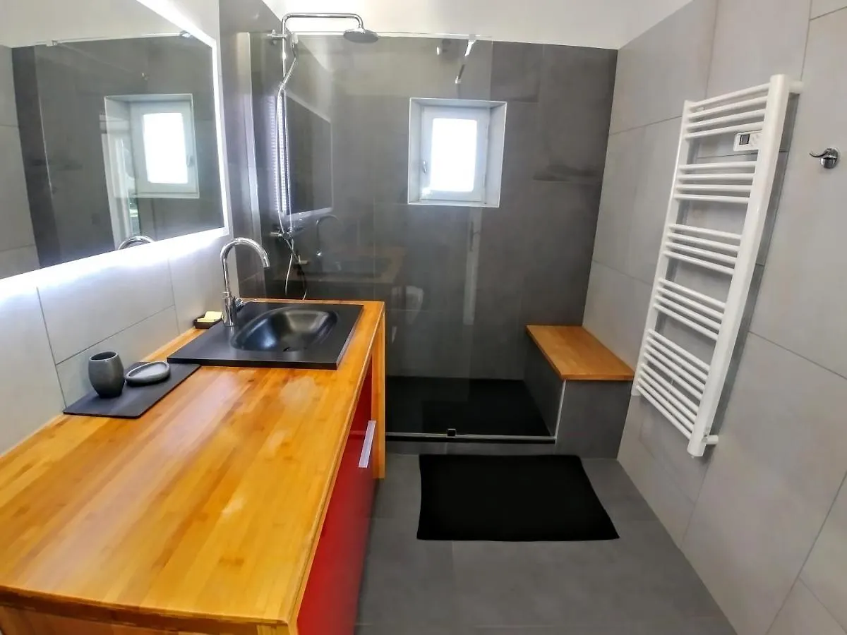 Holiday home Le Moulin De Felix Villa Robion en Luberon France